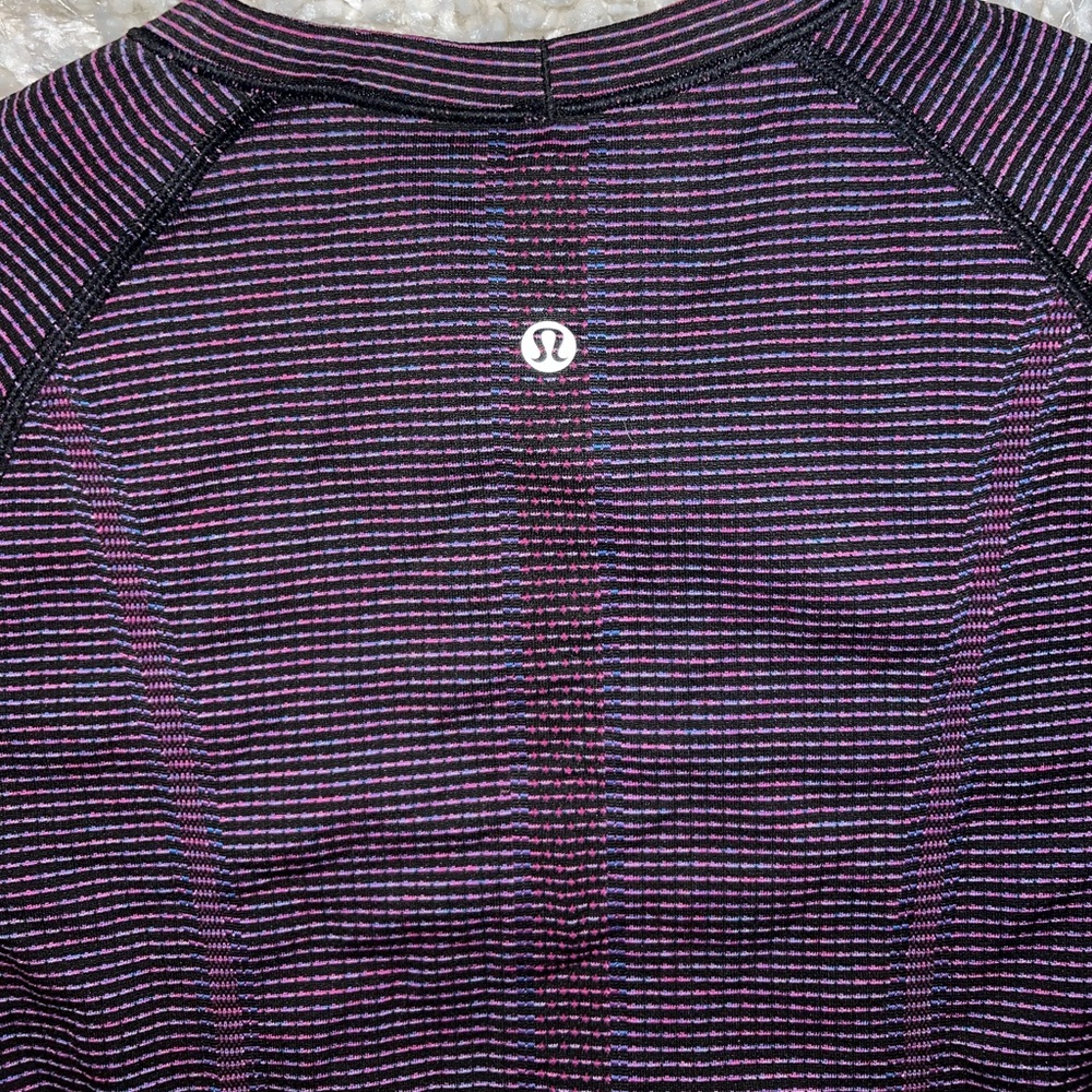 Multi color lululemon long sleeve L